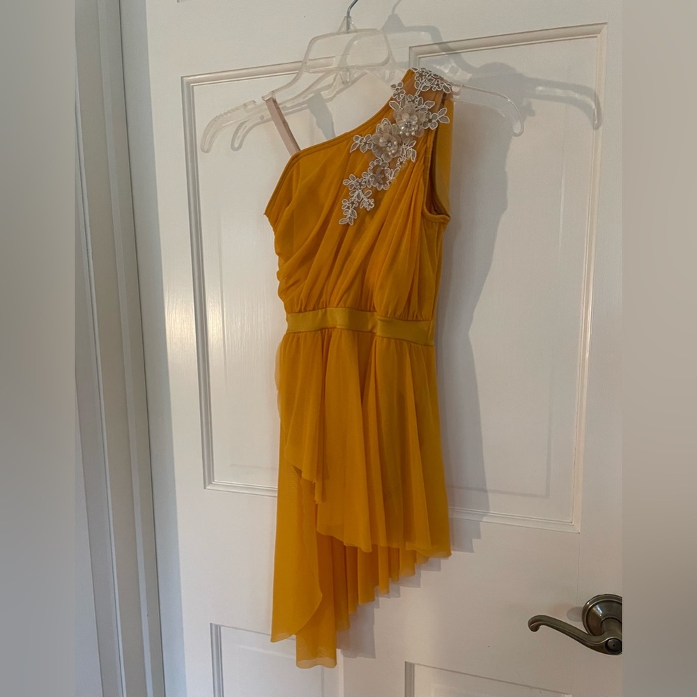 Weissman Lyrical Dance Costume (never worn!)